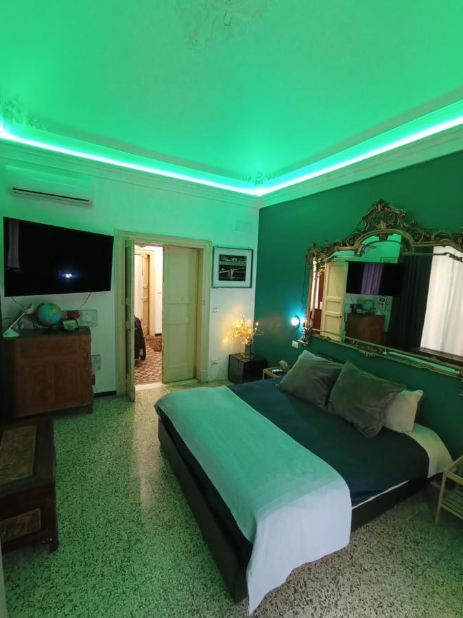 Dimora Lucia Casa vacanze Centro storico Aeroporto di Catania Fontana Rossa Esterno foto